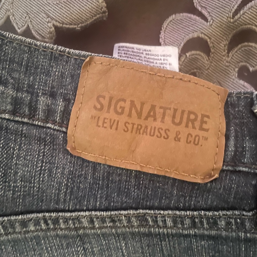 levi’s jeans